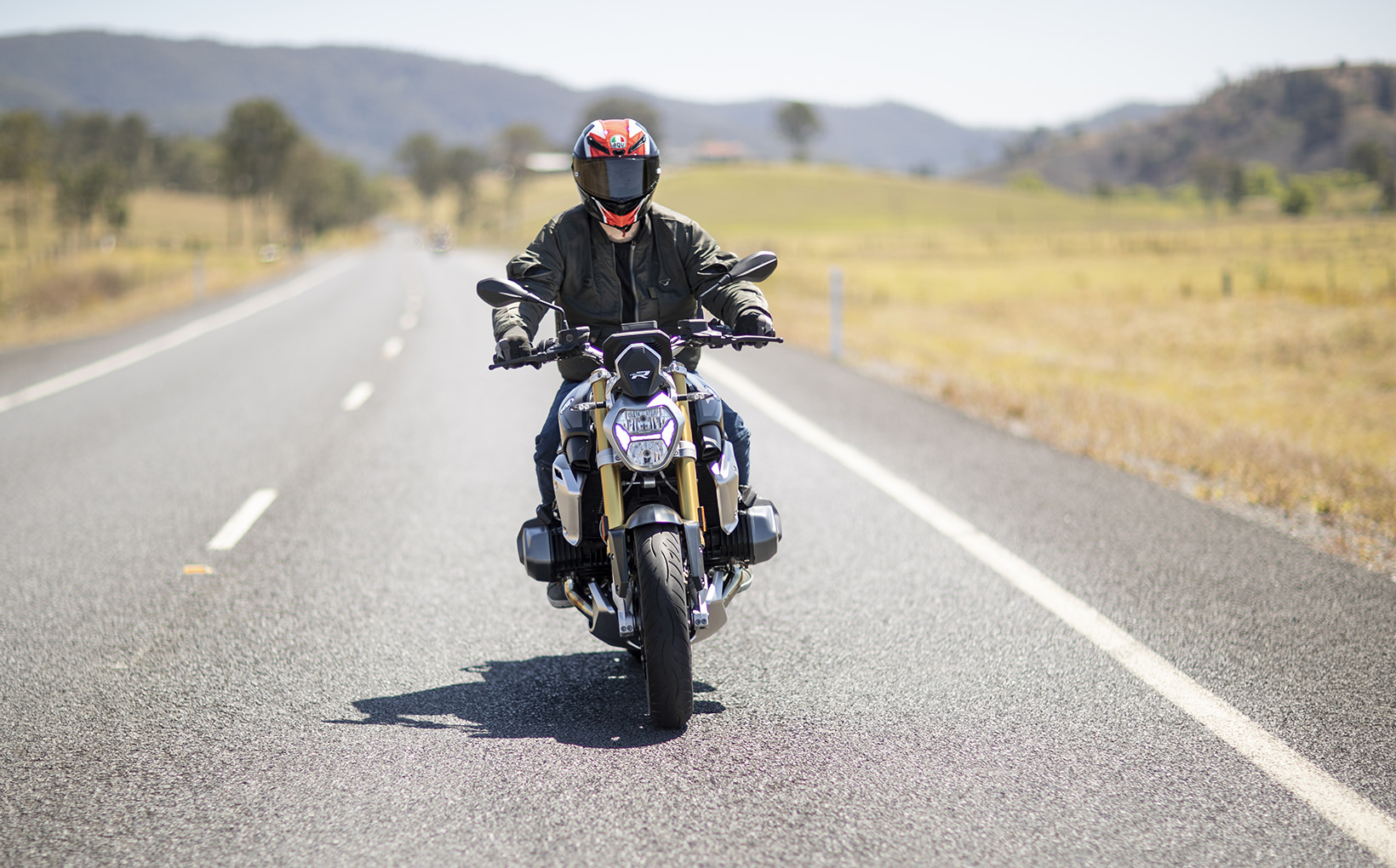 BMW R 1250 R Exclusive: Street Fight