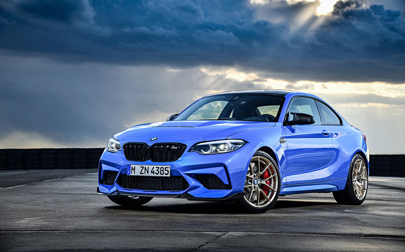BMW takes M2 pocket rocket coupe to new heights with track-honed M2 CS
