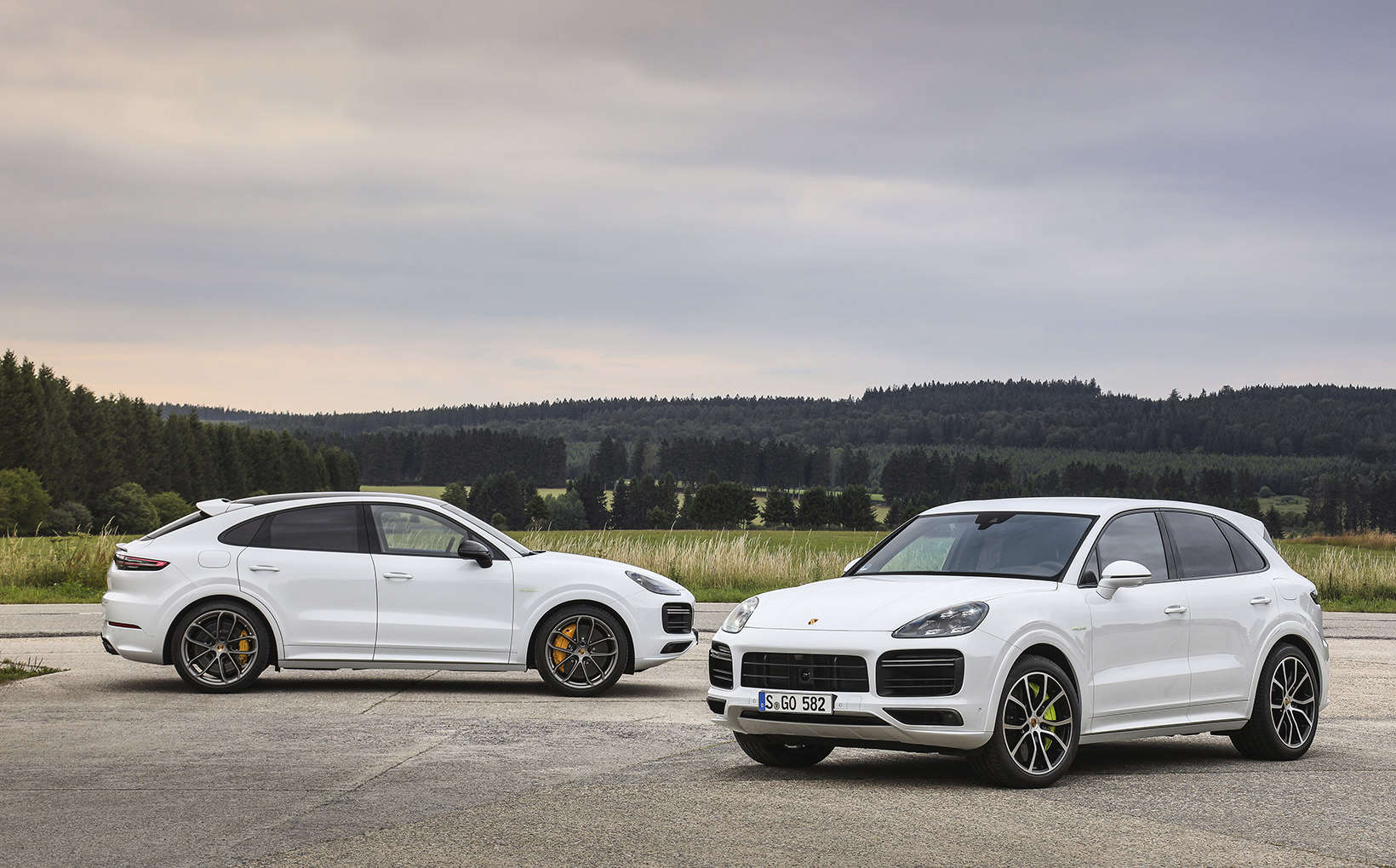 Porsche turns up performance wick with 500kW Cayenne Turbo S E-Hybrid