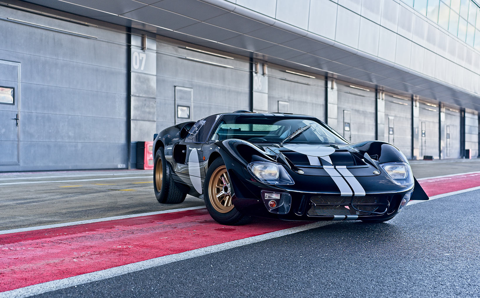 Ford&rsquo;s legendary Le Mans classic goes electric