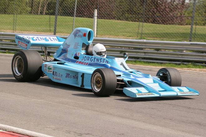 Britain's 'fast family' heads F5000 entries at Shannons Phillip Island Classic