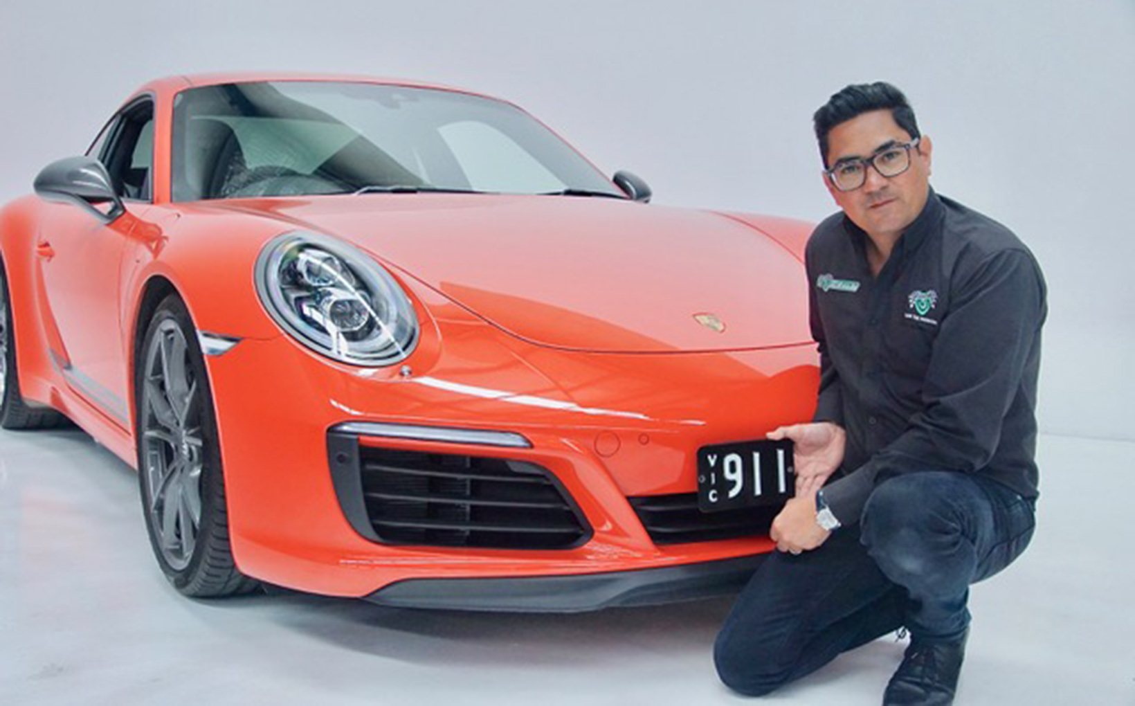 'Porsche' 911 number plate sells for auction record $525,000