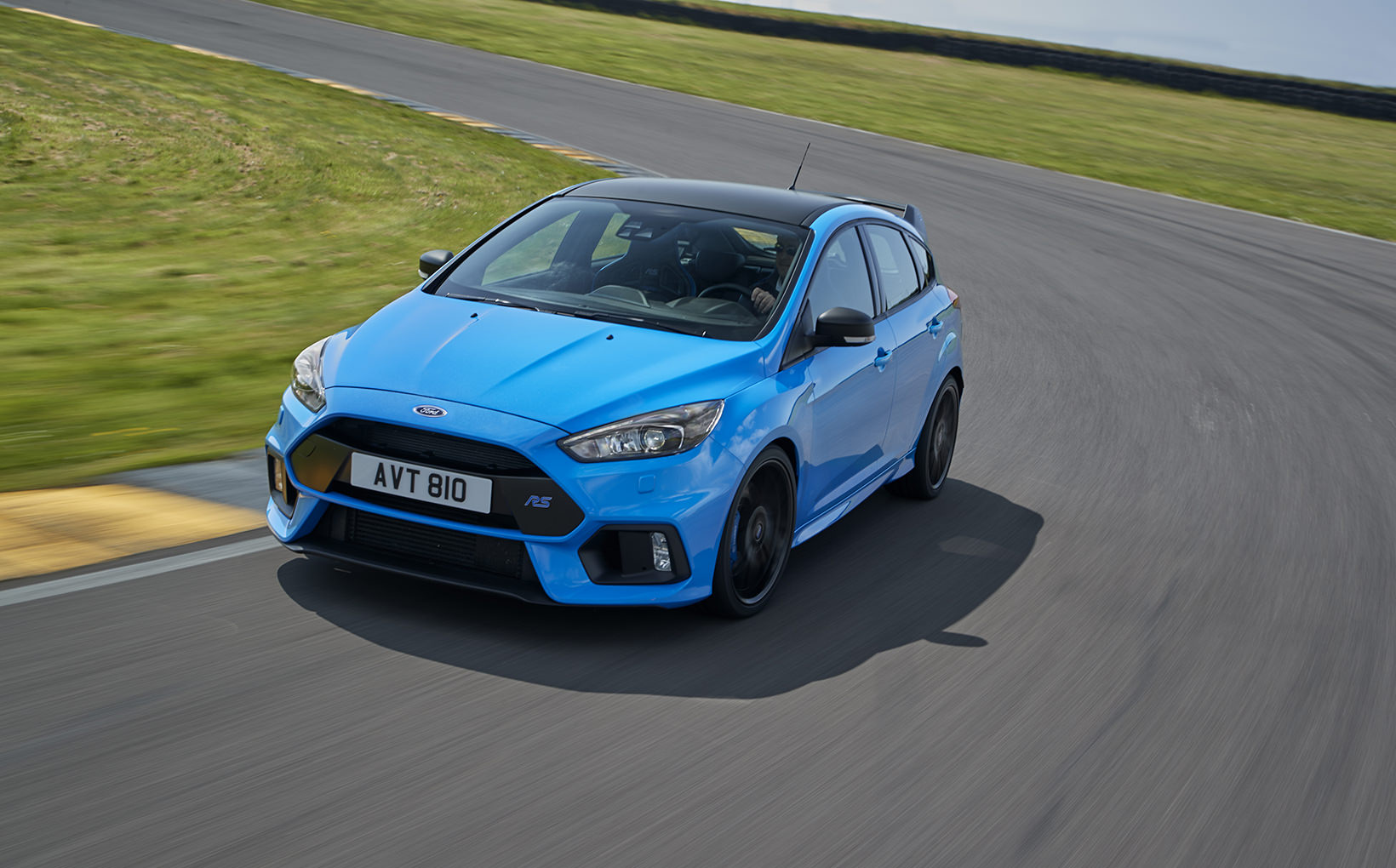 Ford tops current Focus RS range with Limited Edition variant