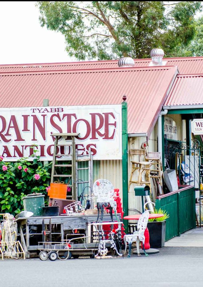 TYABB ANTIQUE MARKETS