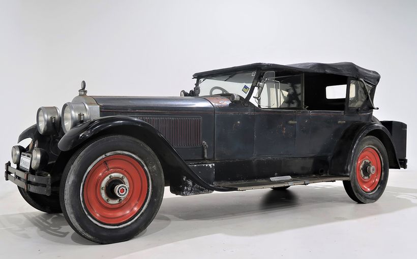Fabulous ‘survivor’ Packard leads Golden Oldies in Shannons Timed Online Autumn Auction