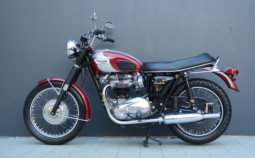 Ride-away classic motorcycles at Shannons August Sydney Winter Auction